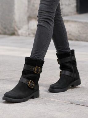 Munro Black Suede & Leather Side Zip Moto Boots sz 7M Biker Punk Goth Gold